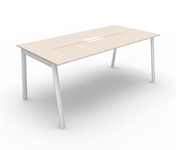 Piece högt 250x125 cm med kabellucka Med kabellucka