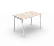 Piece högt 160x100 cm lucka Med kabellucka