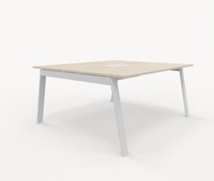 Piece bord 160x140 cm med kabellucka Med kabellucka